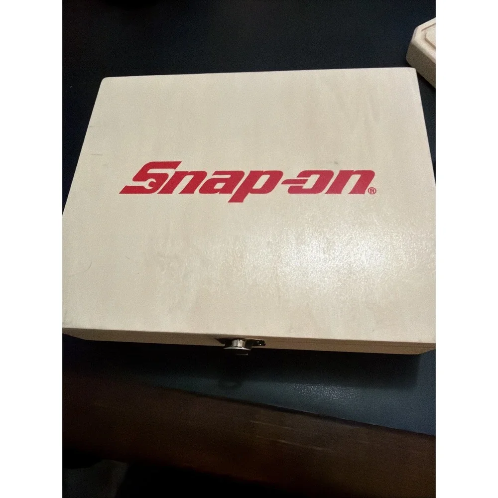 Snap-on Tools Wooden Game Tote (Mini Tic Tac Toe, Sling Puck) RARE